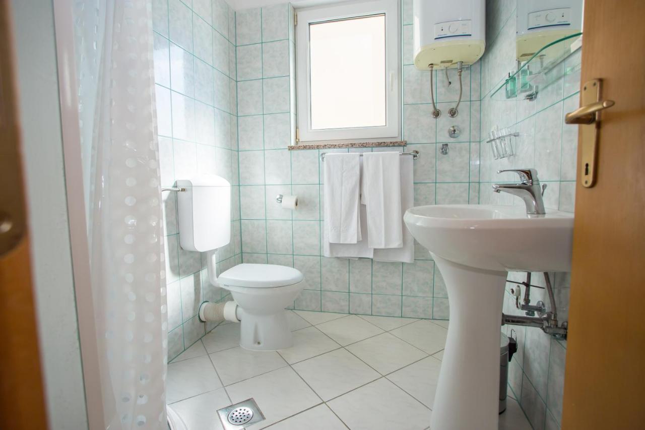 Апартаменты Apartman Vlado Врсар Экстерьер фото